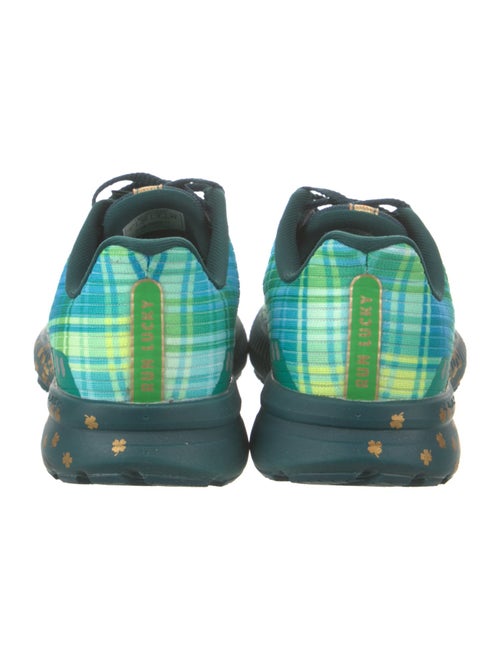 Brooks Printed Athletic Sneakers