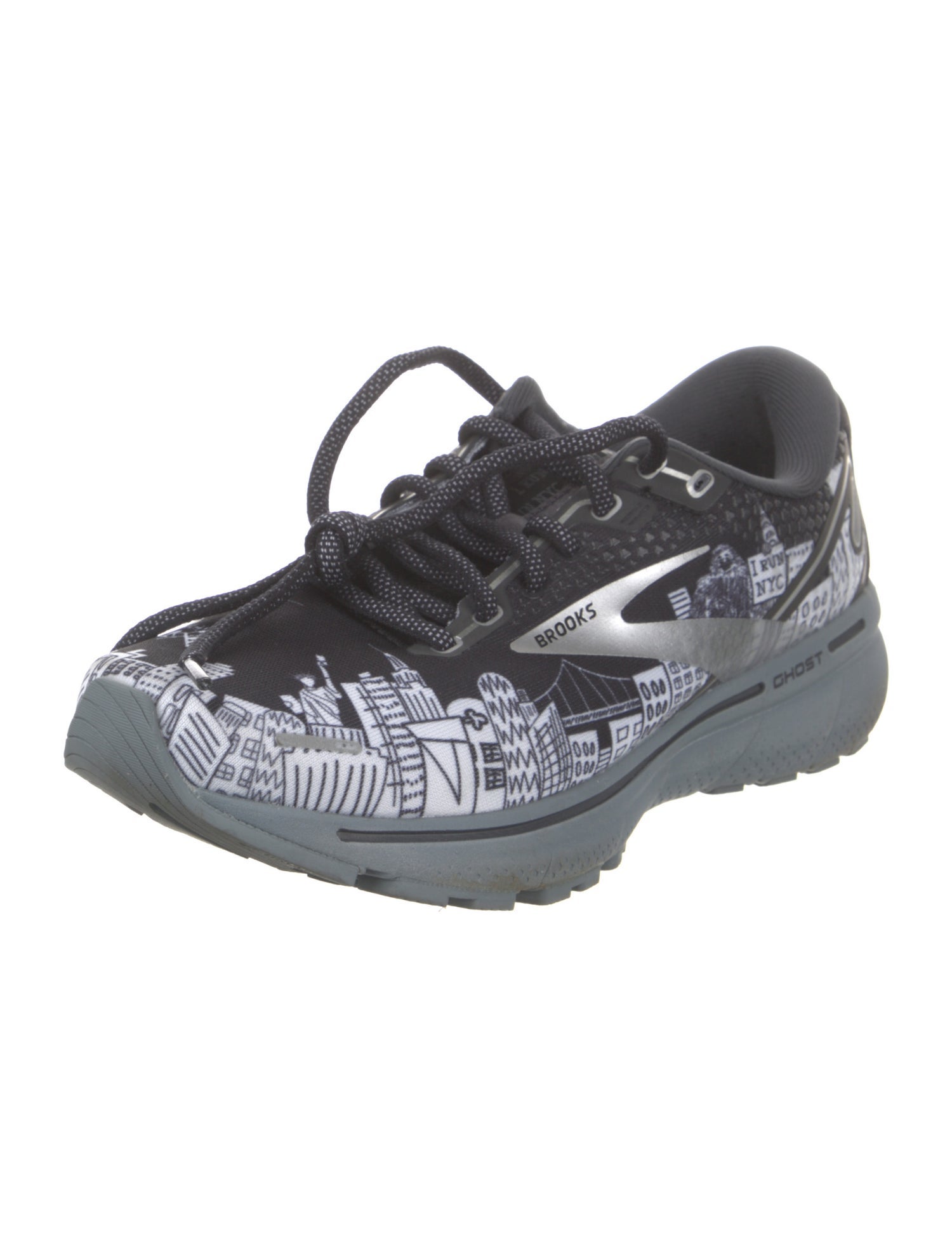 Brooks Mesh Athletic Sneakers