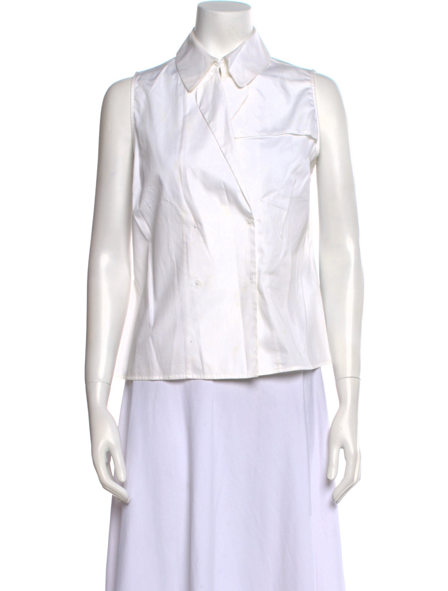 Burberry London Sleeveless Button-Up Top