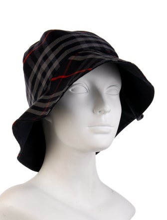 Burberry London Nova Check Reversible Bucket Hat