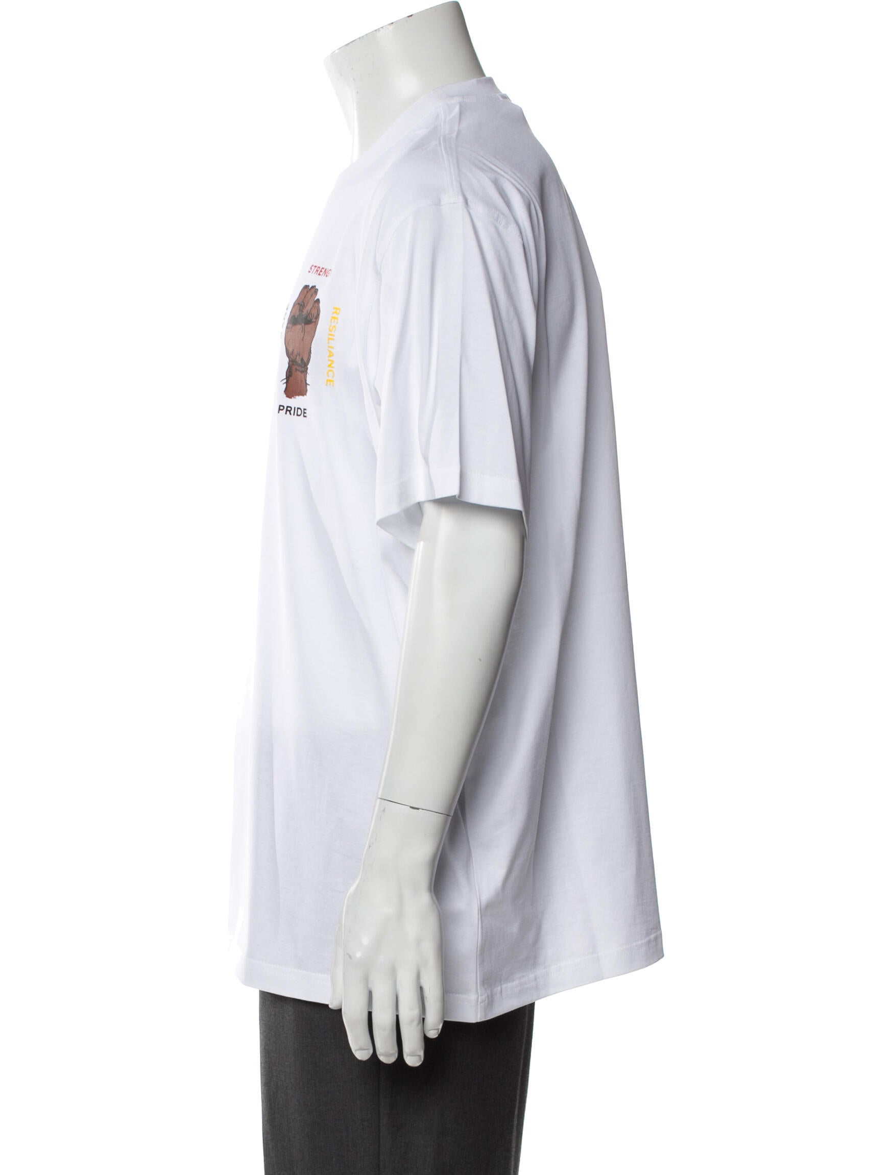 Burberry London Graphic Print Crew Neck T-Shirt w/ Tags