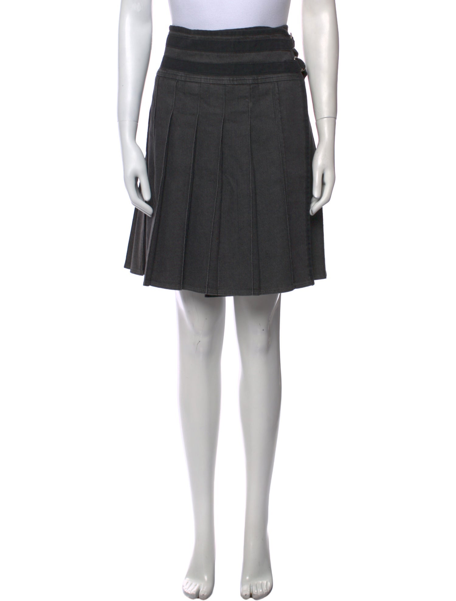 Burberry London Vintage Knee-Length Skirt