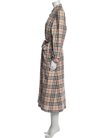 Burberry London Plaid Print Robe
