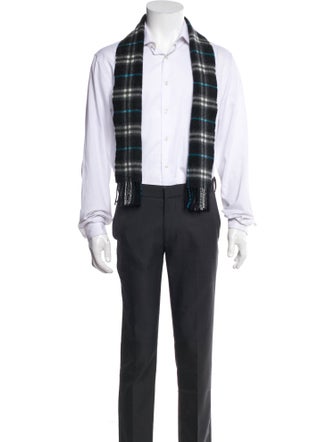 Burberry London Cashmere House Check Pattern Scarf