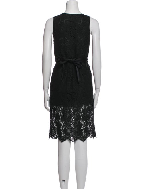 Burberry London Lace Pattern Knee-Length Dress