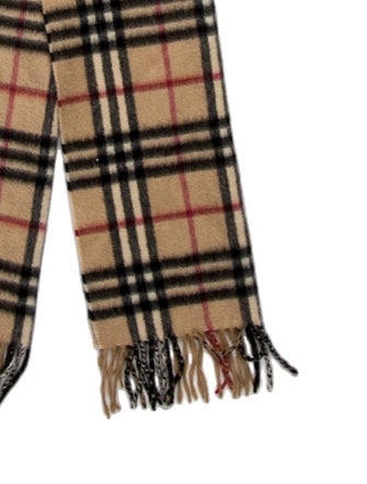 Burberry London Cashmere House Check Pattern Scarf