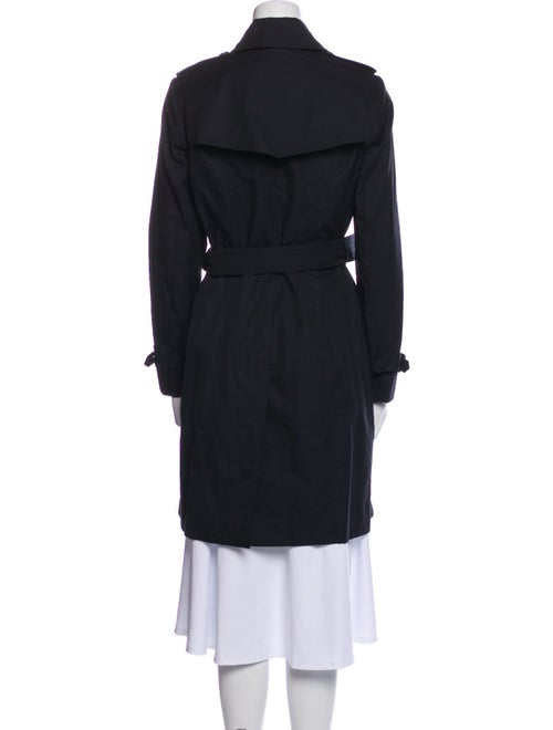 Burberry The Chelsea Medium Trench Coat