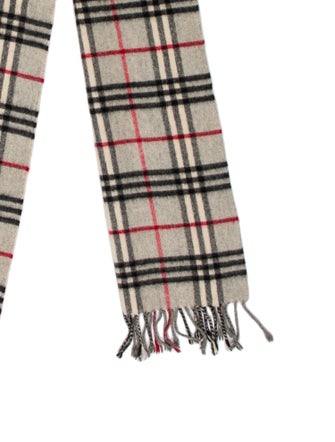 Burberry London Cashmere House Check Pattern Scarf