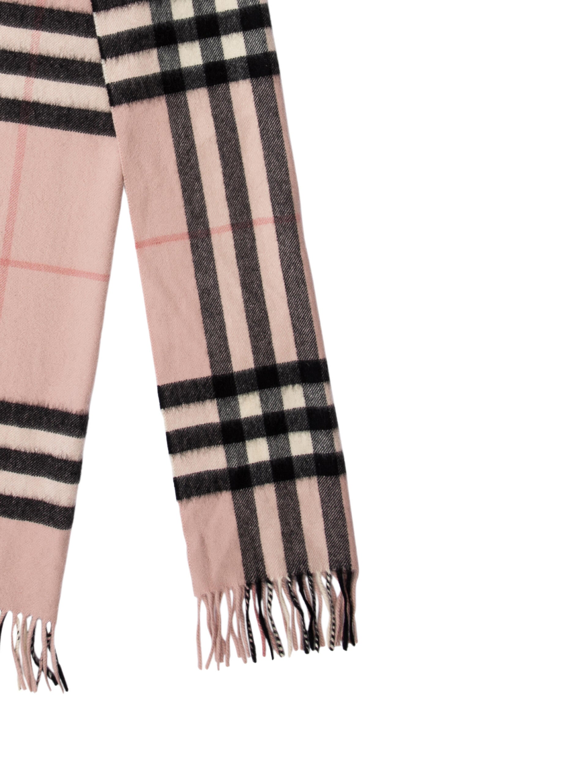 Burberry London Cashmere House Check Pattern Scarf