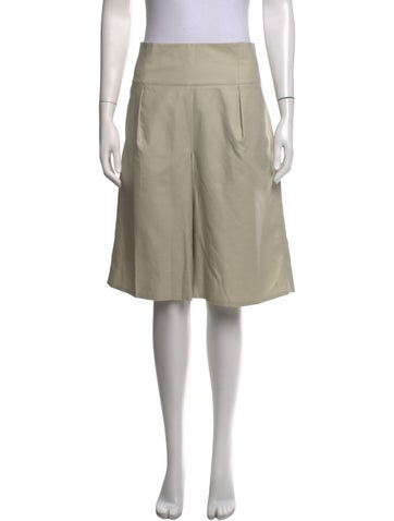 Pre-owned Burberry Knee-length Shorts In Neutrals