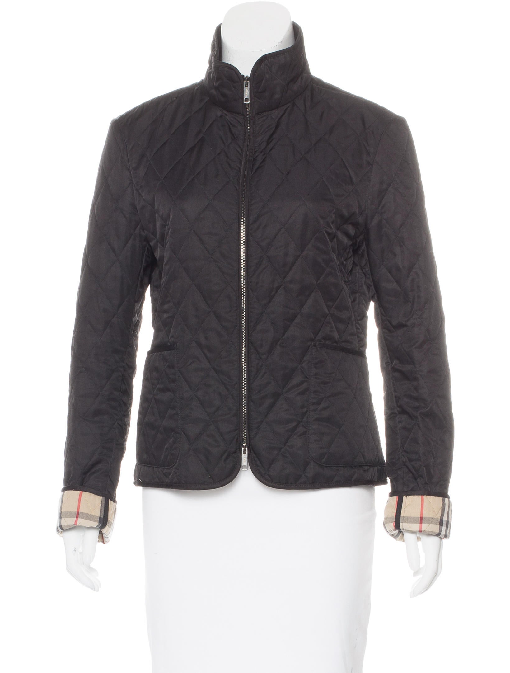 Shop by category Alexander McQueen embroidered fitted jacket For Spring/Summer , Sarah Burton presents us with clean cuts and motifs that reminisce McQueen's biggest sources of obscure inspiration. This pink and white silk and wool-cotton blend embroidered fitted jacket is a staple piece and features a round neck, an embroidered design, long sleeves, a.