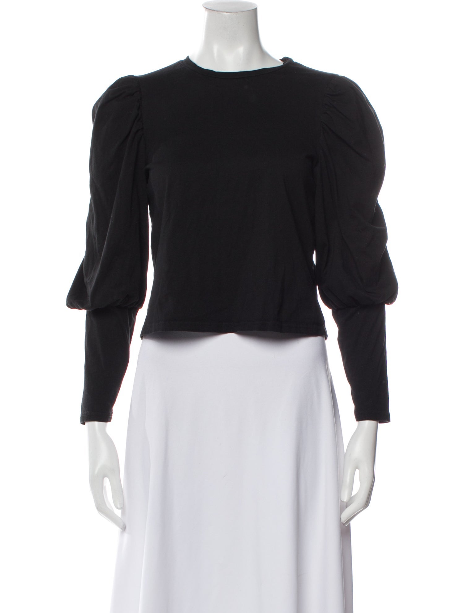 Buru Crew Neck Three-Quarter Sleeve Crop Top