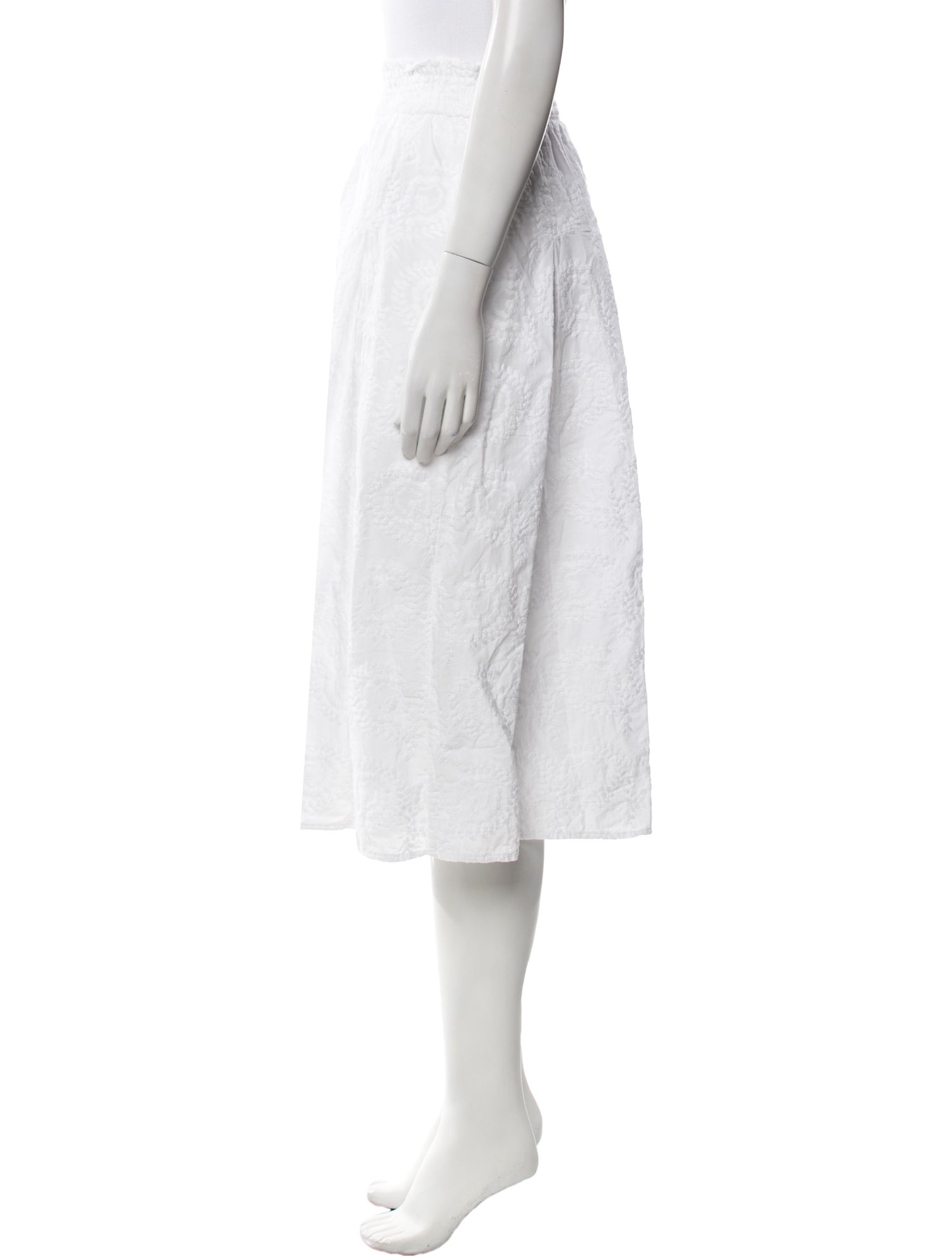 Buru Knee-Length Skirt