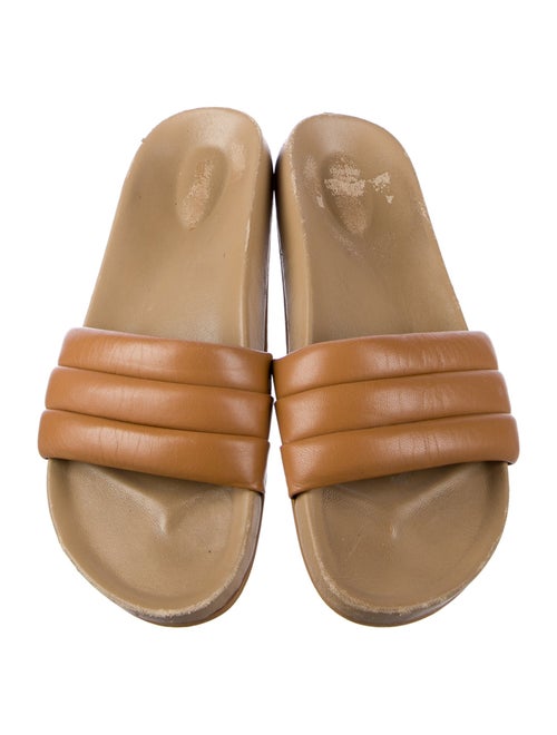 Beatrice Valenzuela Leather Slides