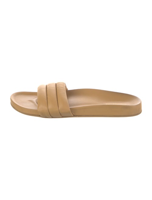 Beatrice Valenzuela Leather Slides
