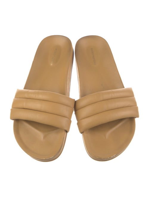 Beatrice Valenzuela Leather Slides