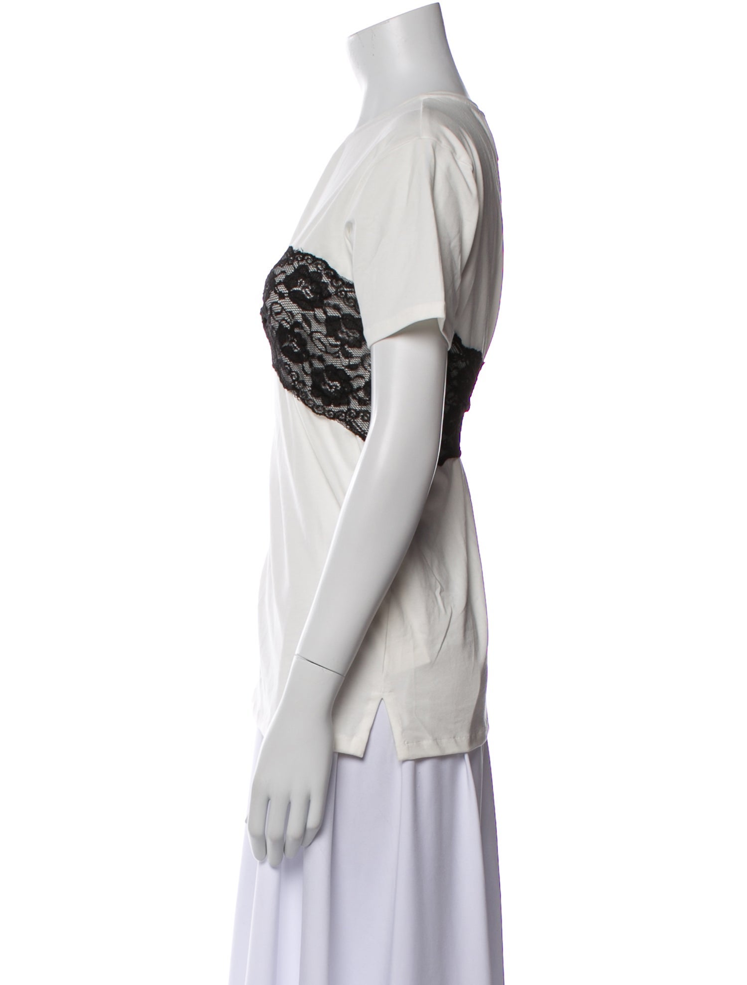 by Efrain Mogollon Graphic Print Crew Neck T-Shirt w/ Tags