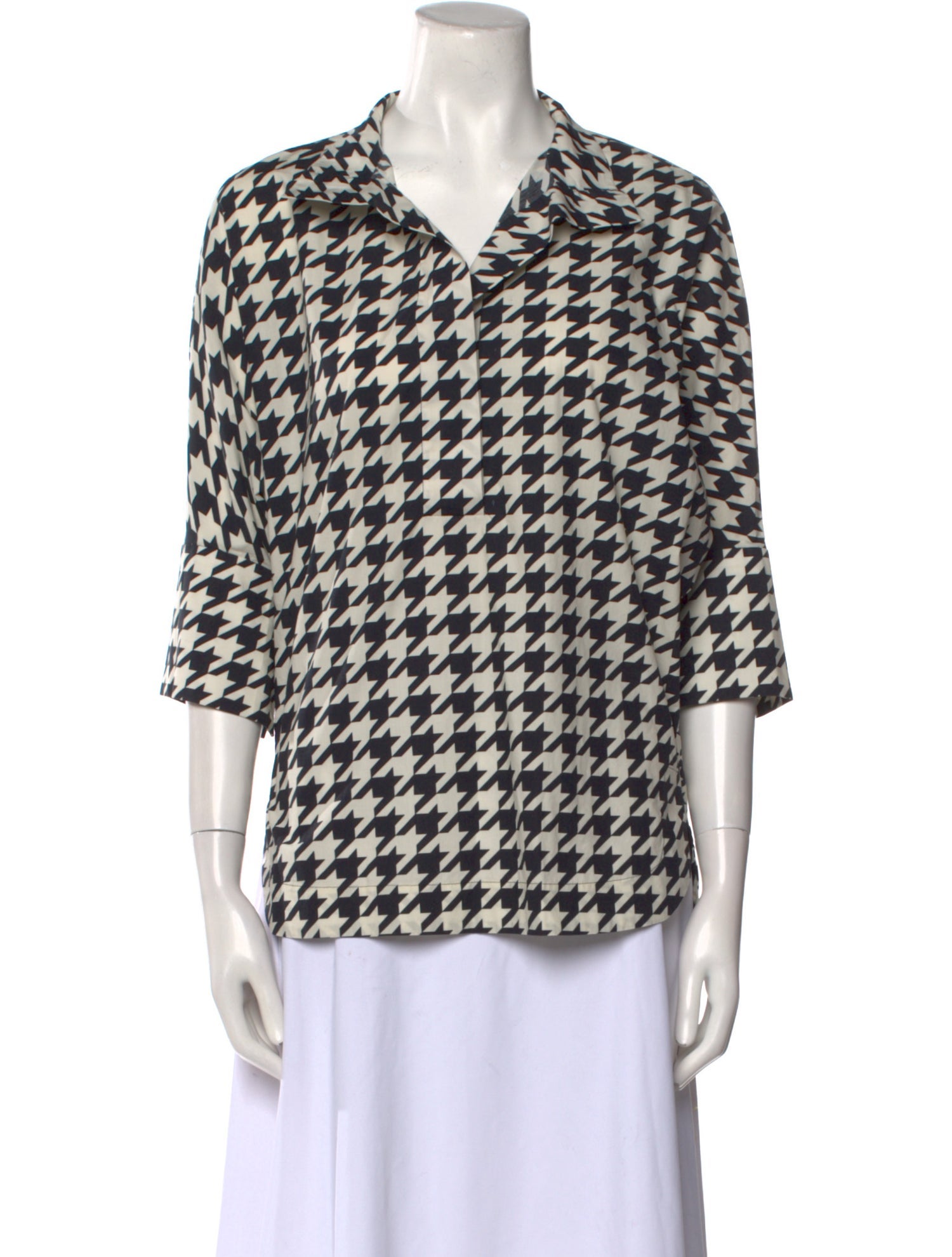CH Carolina Herrera Printed Three-Quarter Sleeve Button-Up Top