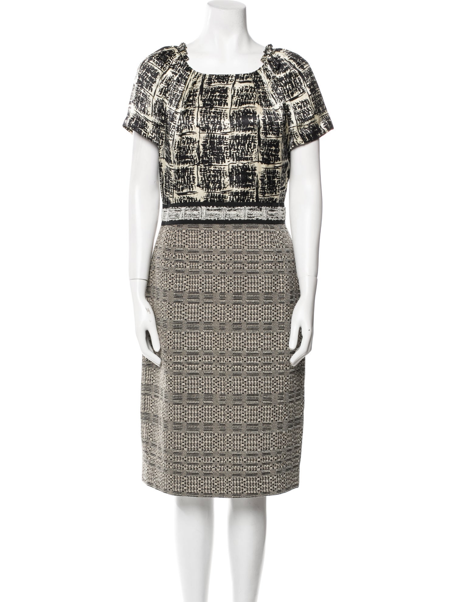 CH Carolina Herrera Scoop Neck Midi Length Dress