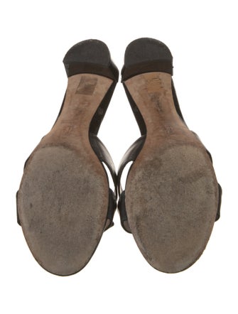 CH Carolina Herrera Patent Leather Slides