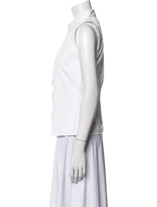 CH Carolina Herrera Sleeveless Button-Up Top