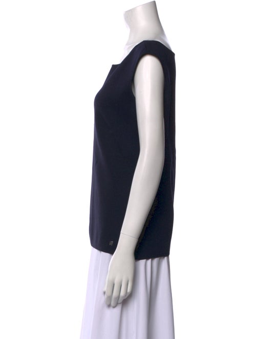 CH Carolina Herrera Scoop Neck Sleeveless Top