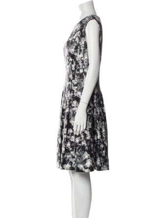 CH Carolina Herrera Printed Knee-Length Dress