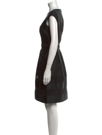 CH Carolina Herrera Scoop Neck Knee-Length Dress