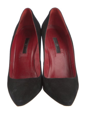 CH Carolina Herrera Suede Pumps