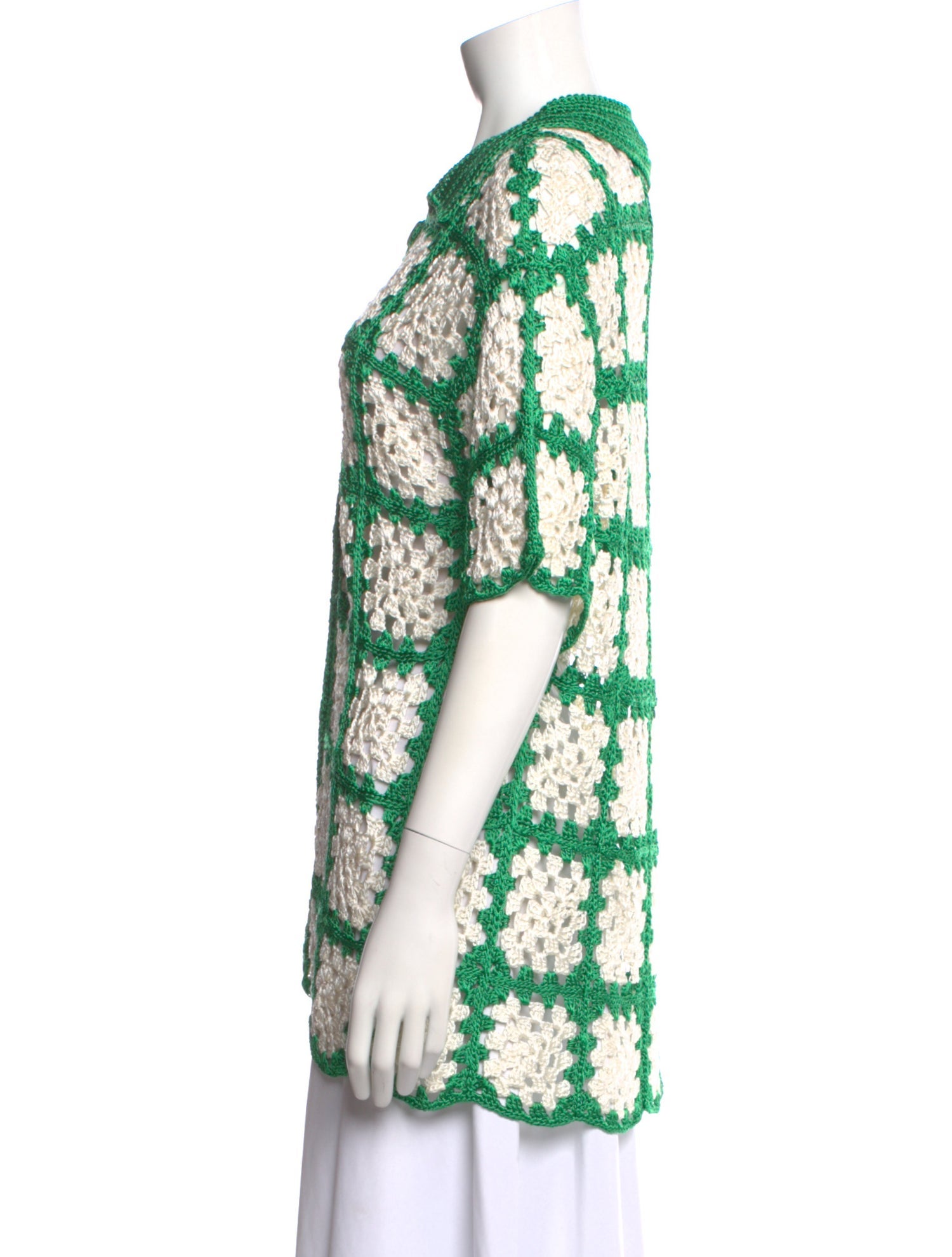 Calle del Mar Floral Print Short Sleeve Button-Up Top
