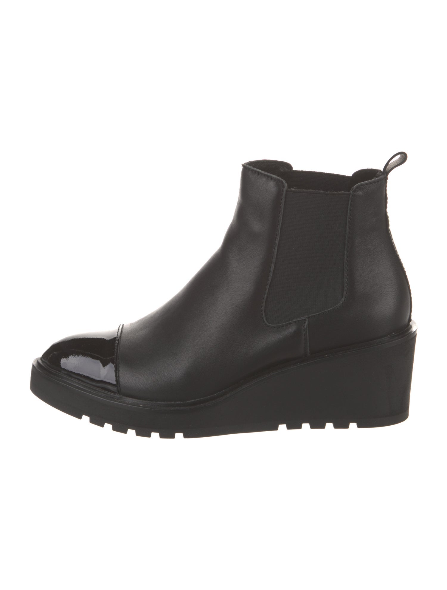 Cecelia Leather Chelsea Boots