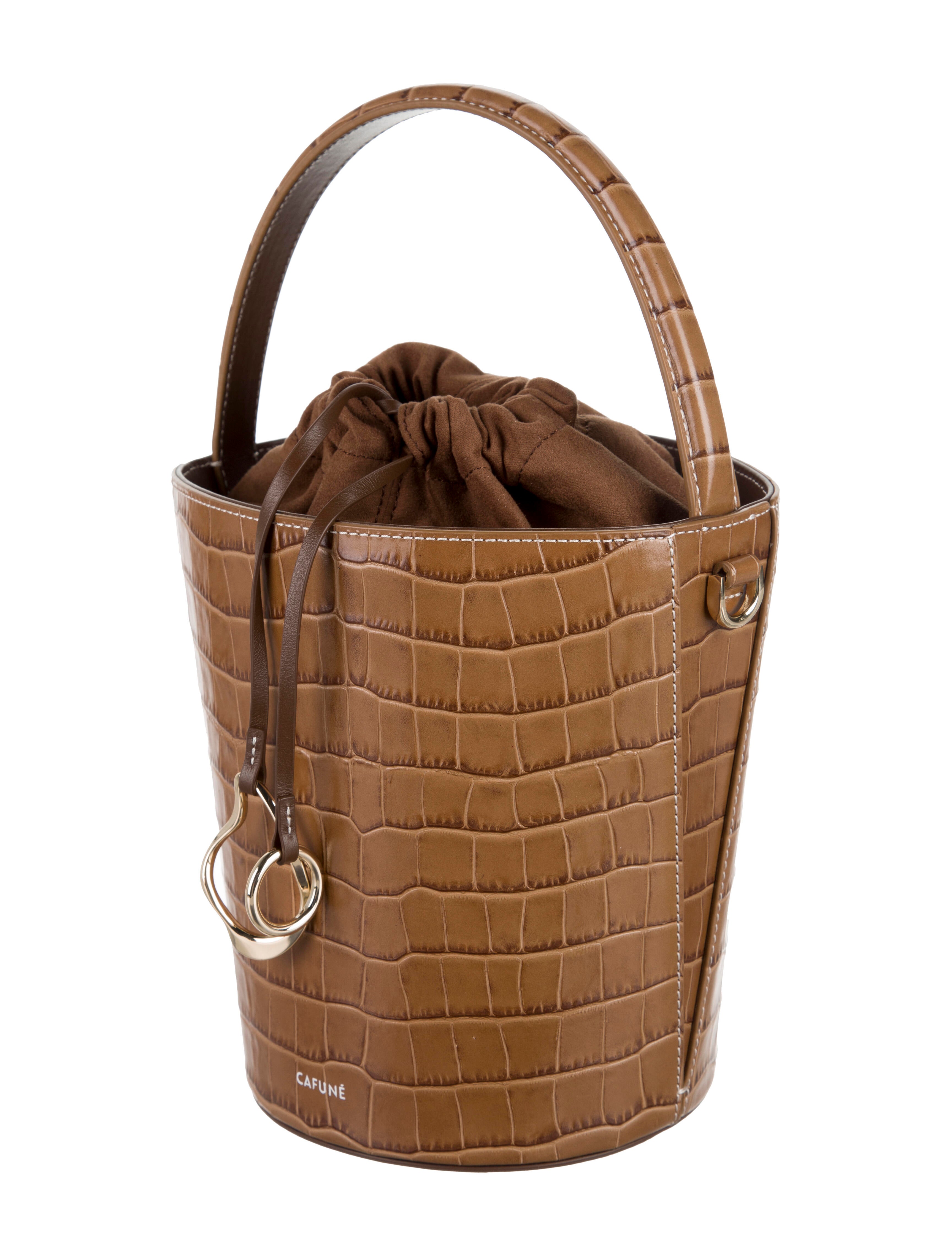 Cafuné Leather Bucket Bag