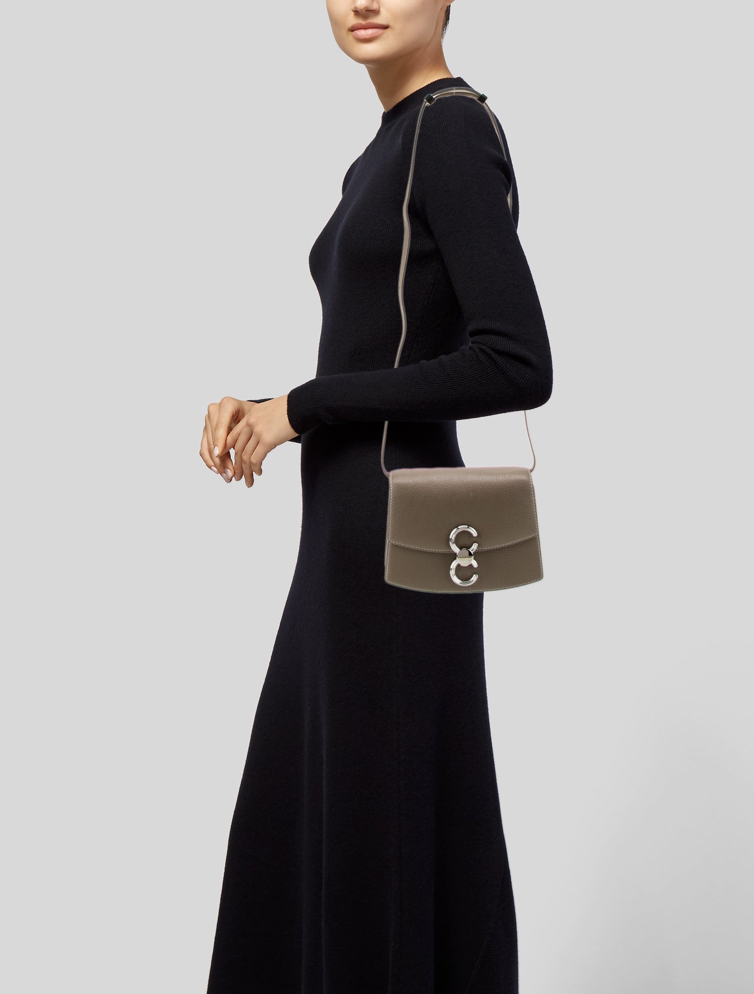 Cafuné Leather Crossbody Bag