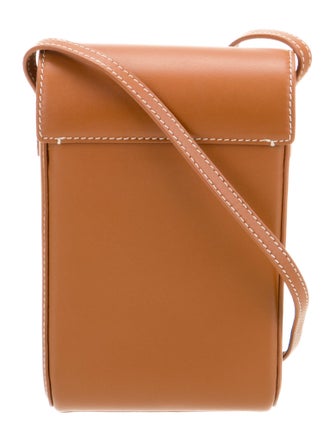 Cafuné Leather Crossbody Bag