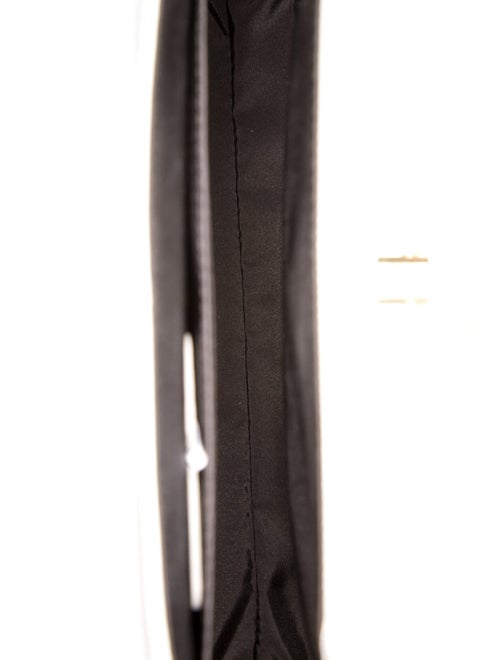 Cafuné Leather Top Handle Bag