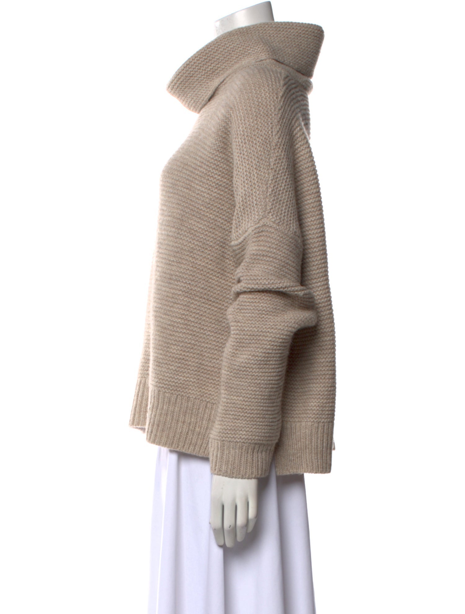 360 Cashmere Turtleneck Sweater