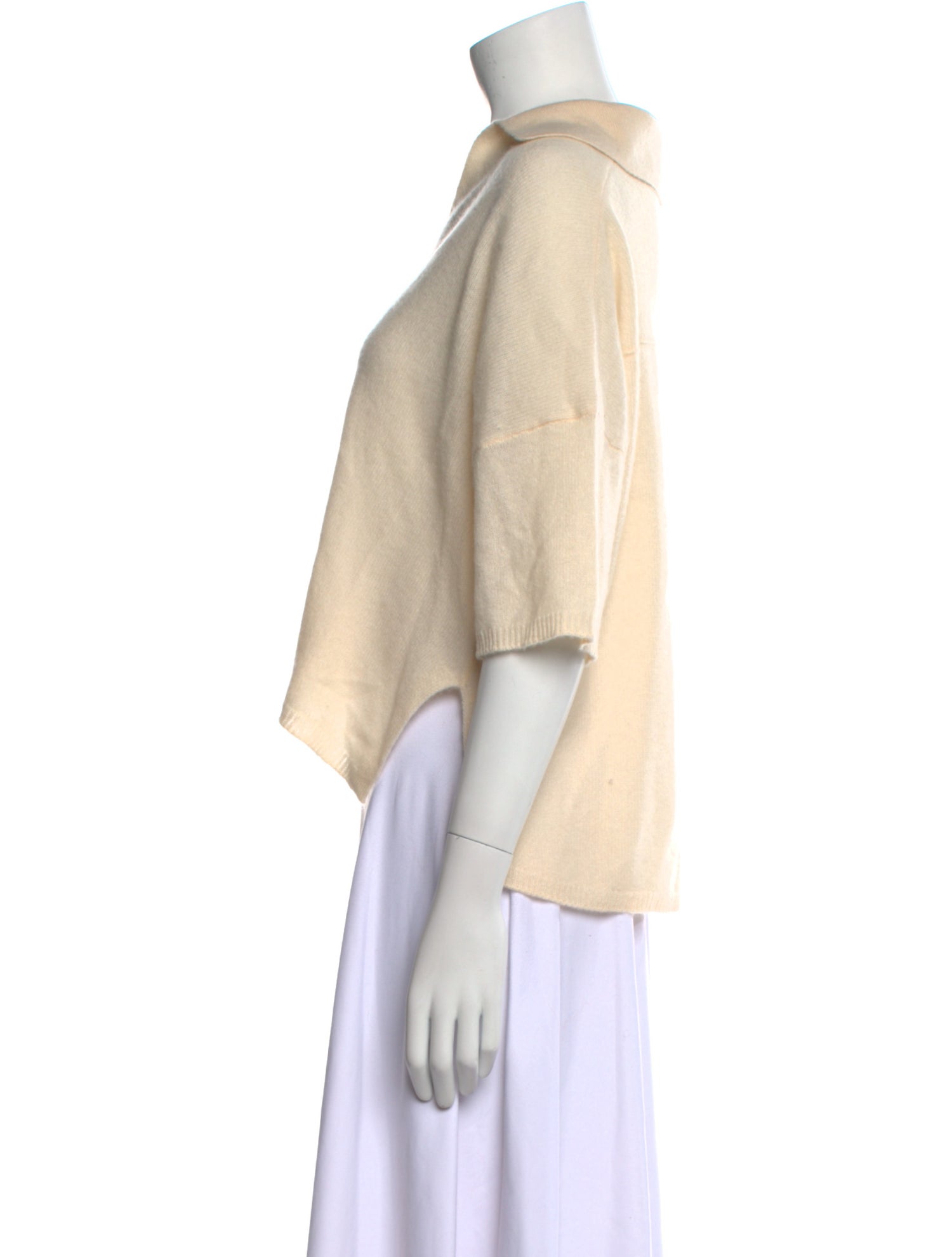 360 Cashmere Cashmere V-Neck Sweater