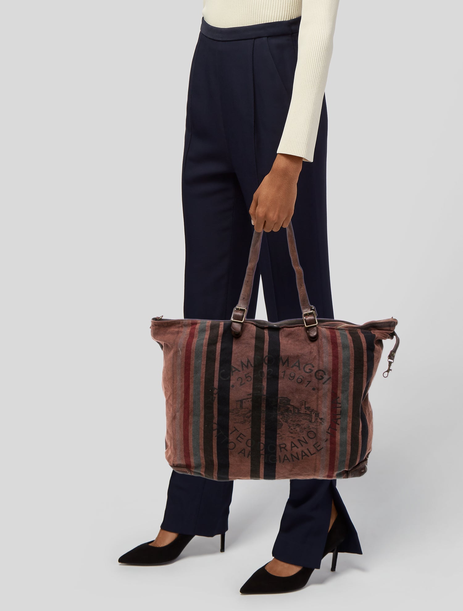 Campomaggi Canvas Bucket Bag