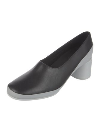Camper Leather Pumps