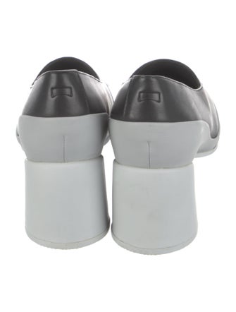 Camper Leather Pumps