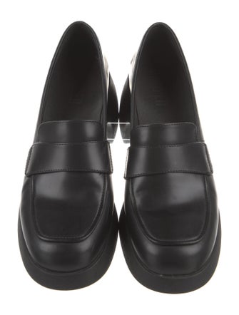 Camper Leather Pumps