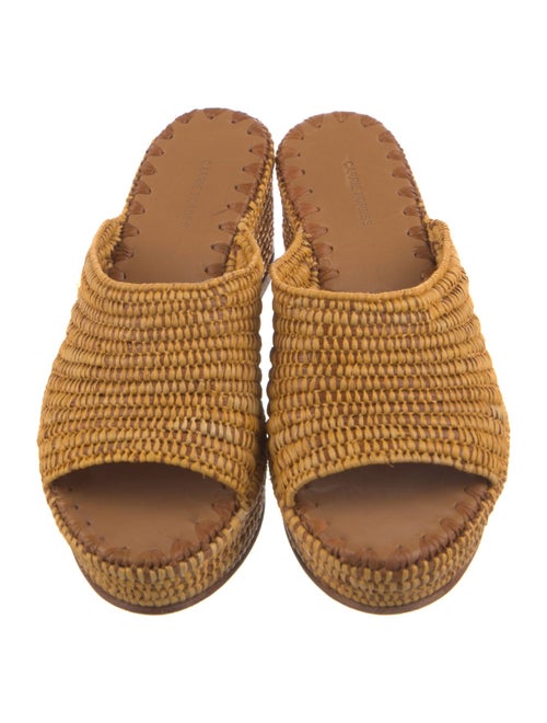 Carrie Forbes Straw Slides