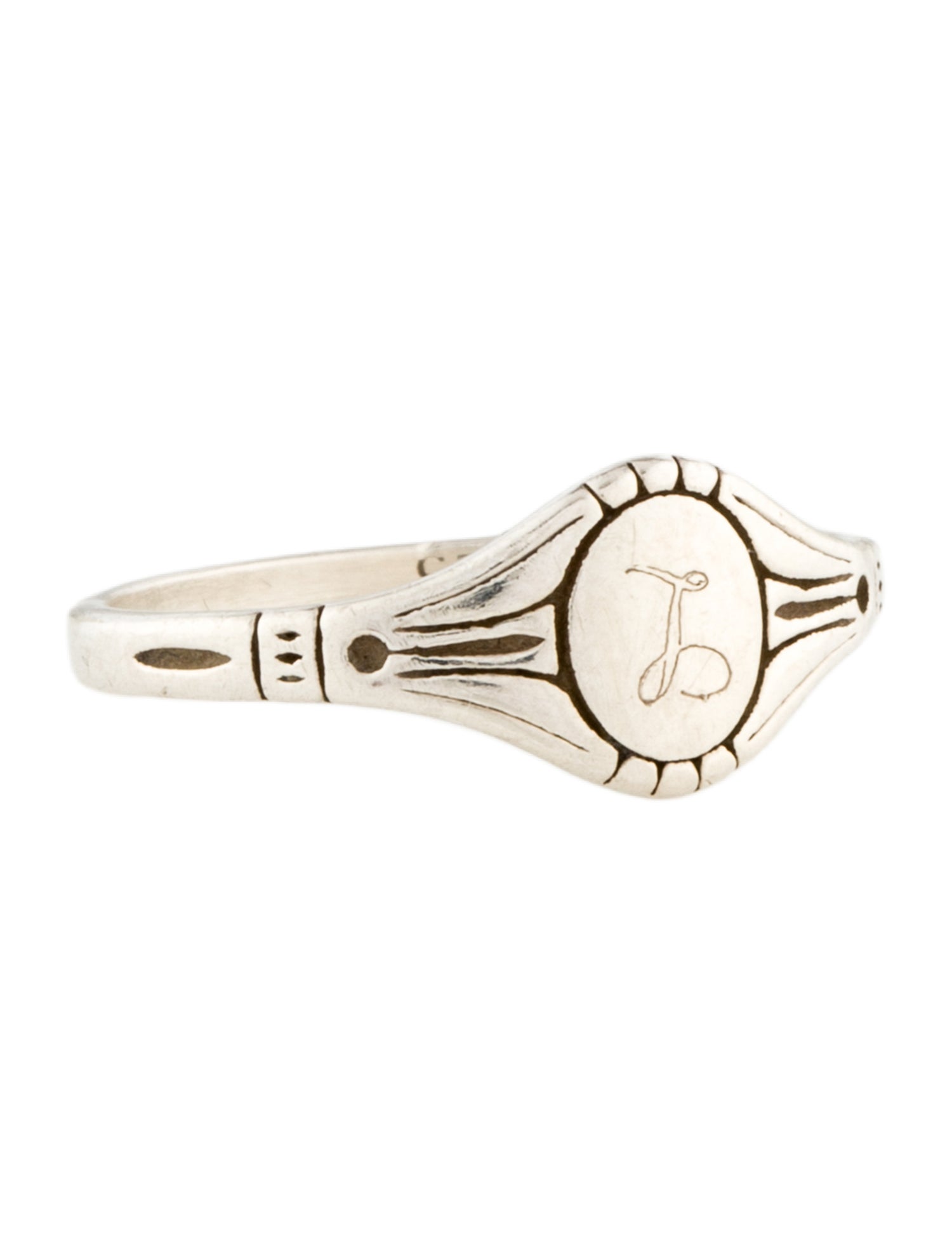 Catbird 'L' Initial Grand Cygnet Ring