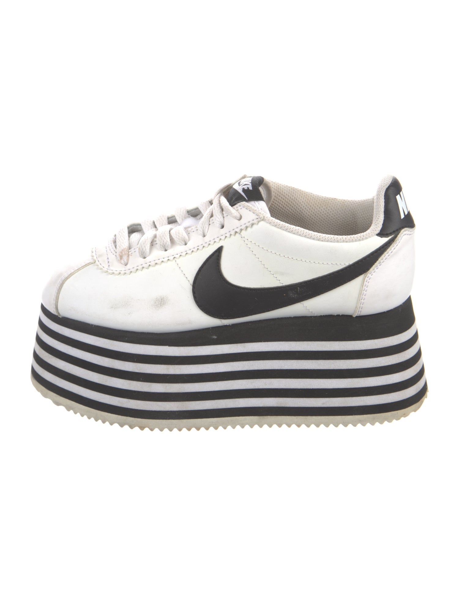 comme des garcons x nike cortez