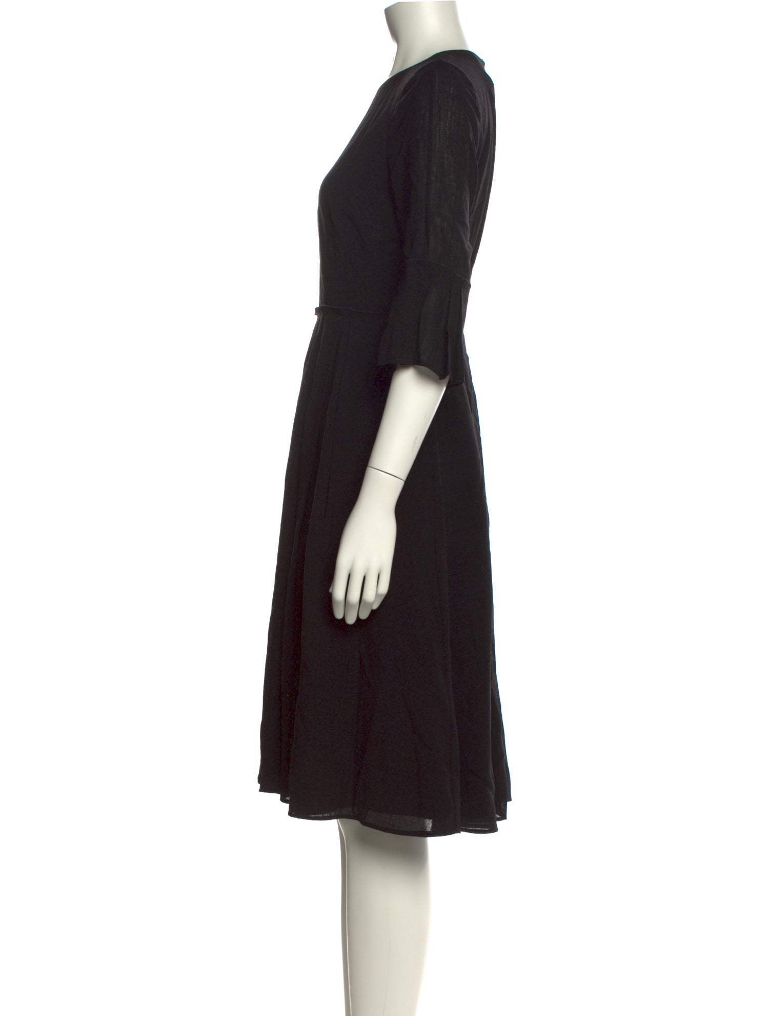 Cefinn Crew Neck Knee-Length Dress