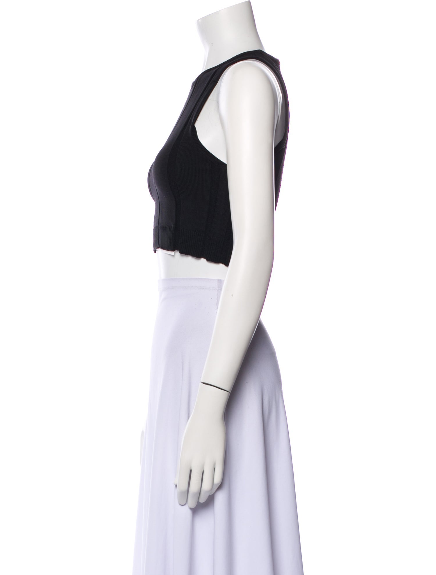 CFCL Crew Neck Sleeveless Crop Top