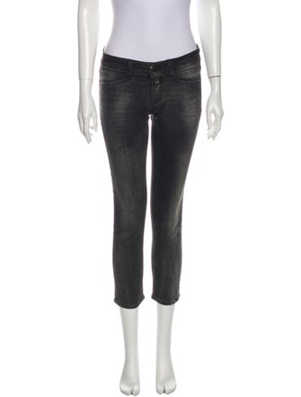 Closed Low-Rise Straight Leg Jeans