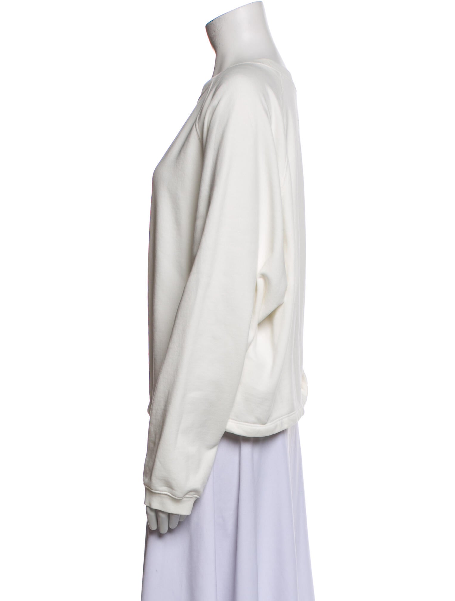 Closed Crew Neck Long Sleeve Sweatshirt