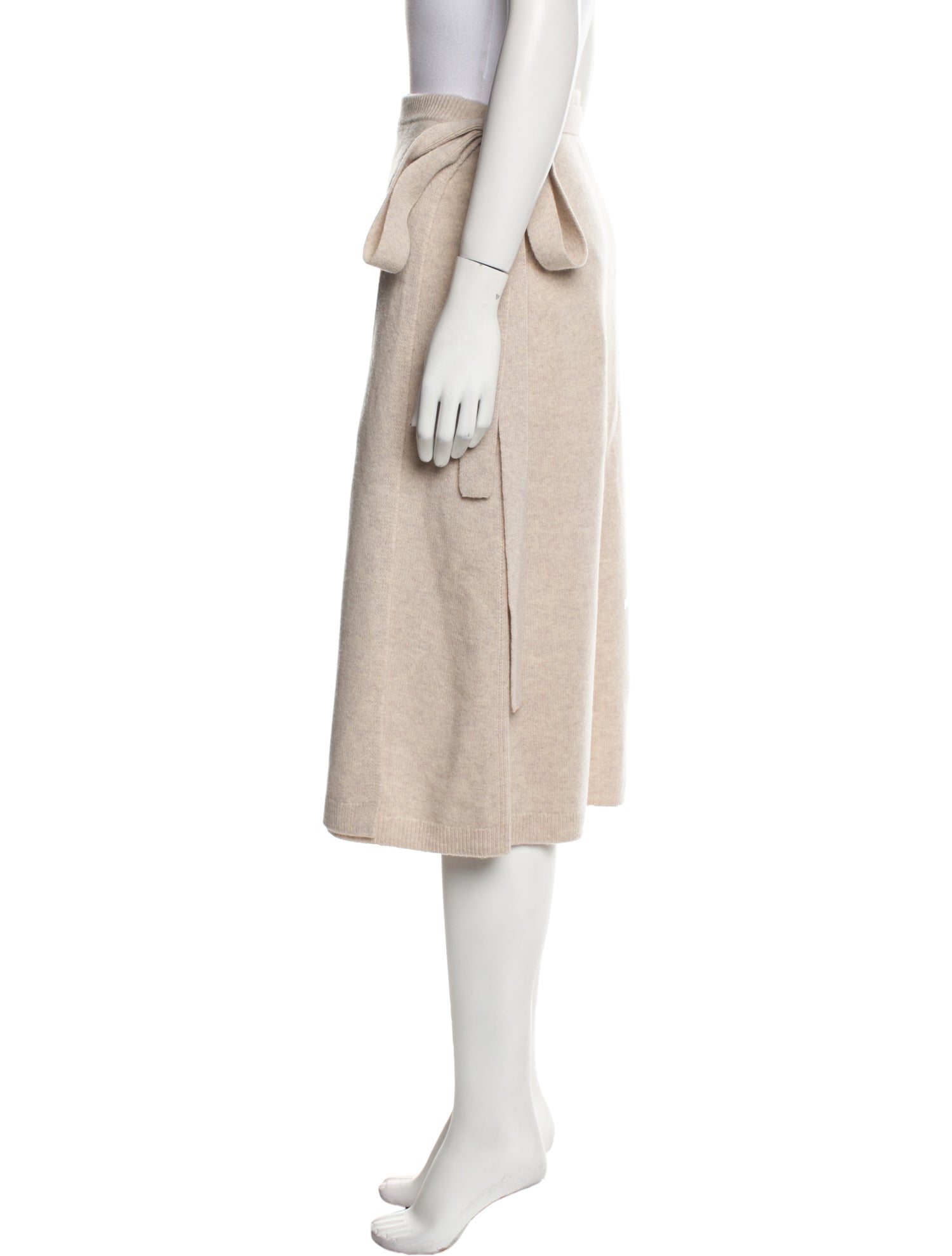 Closed Wool Knee-Length Skirt