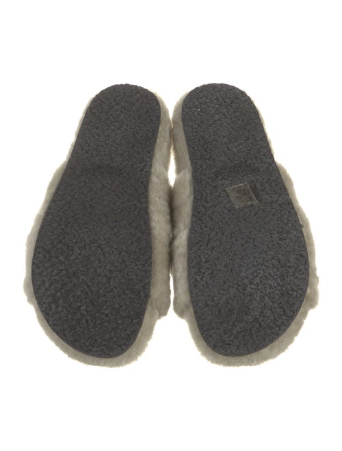 Closed Faux Fur Slides